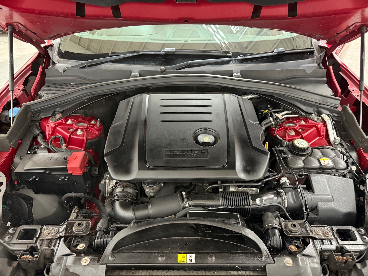 Used Jaguar F-Pace 2017 for sale - 78109678: Photo 33