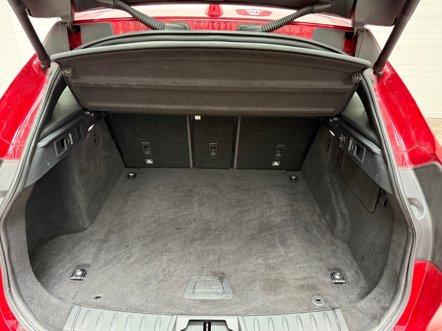 Used Jaguar F-Pace 2017 for sale - 78109678: Photo 34