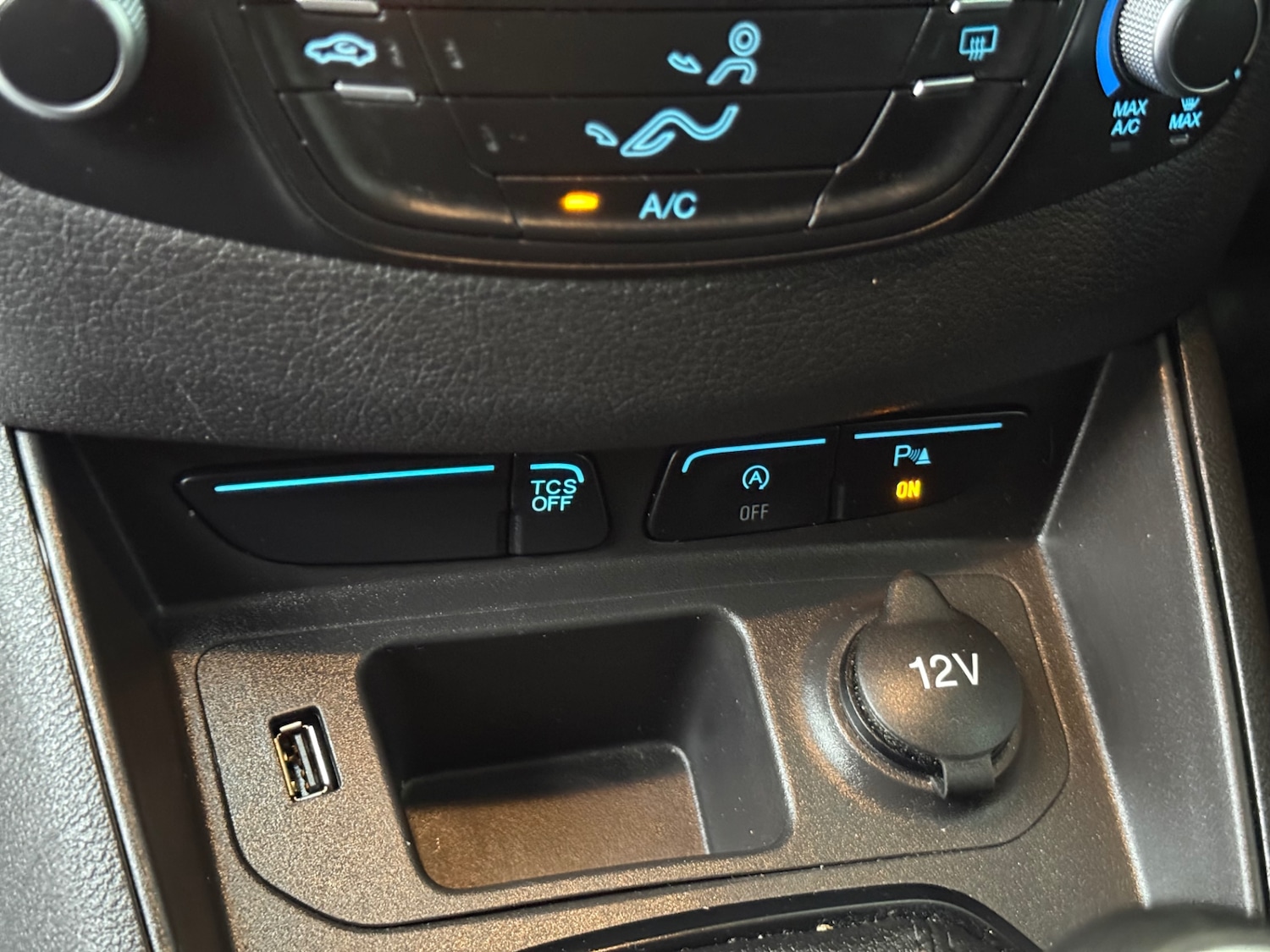 Used Ford Transit Courier 2023 for sale - 77622960: Photo 18