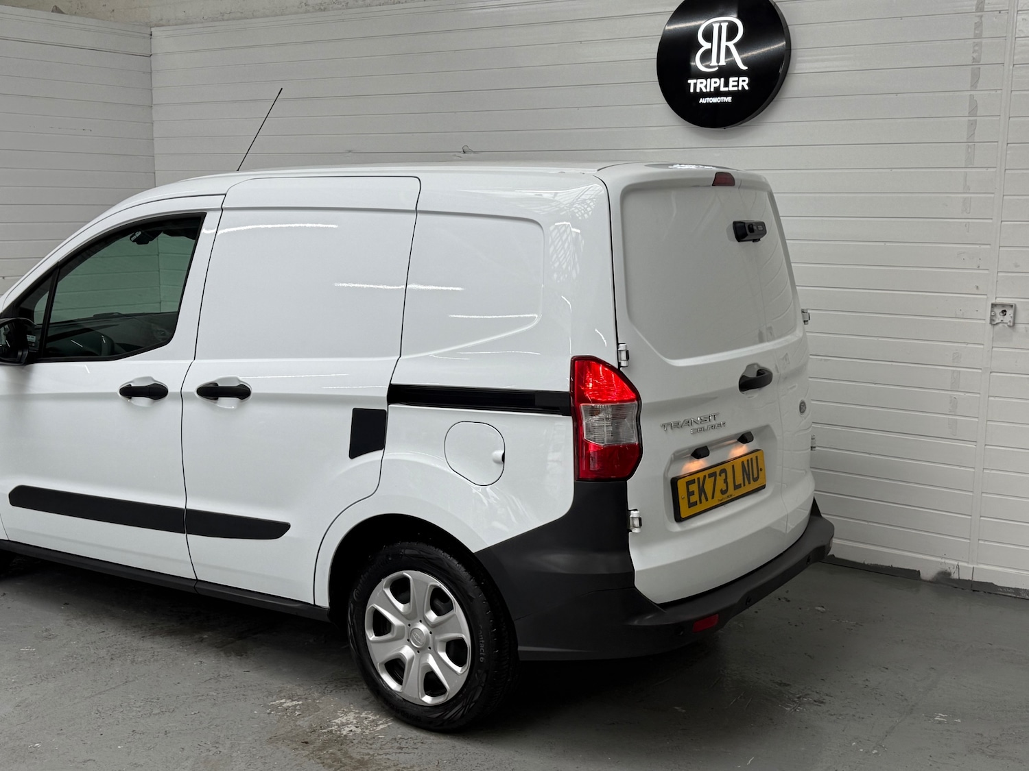 Used Ford Transit Courier 2023 for sale - 77622960: Photo 27
