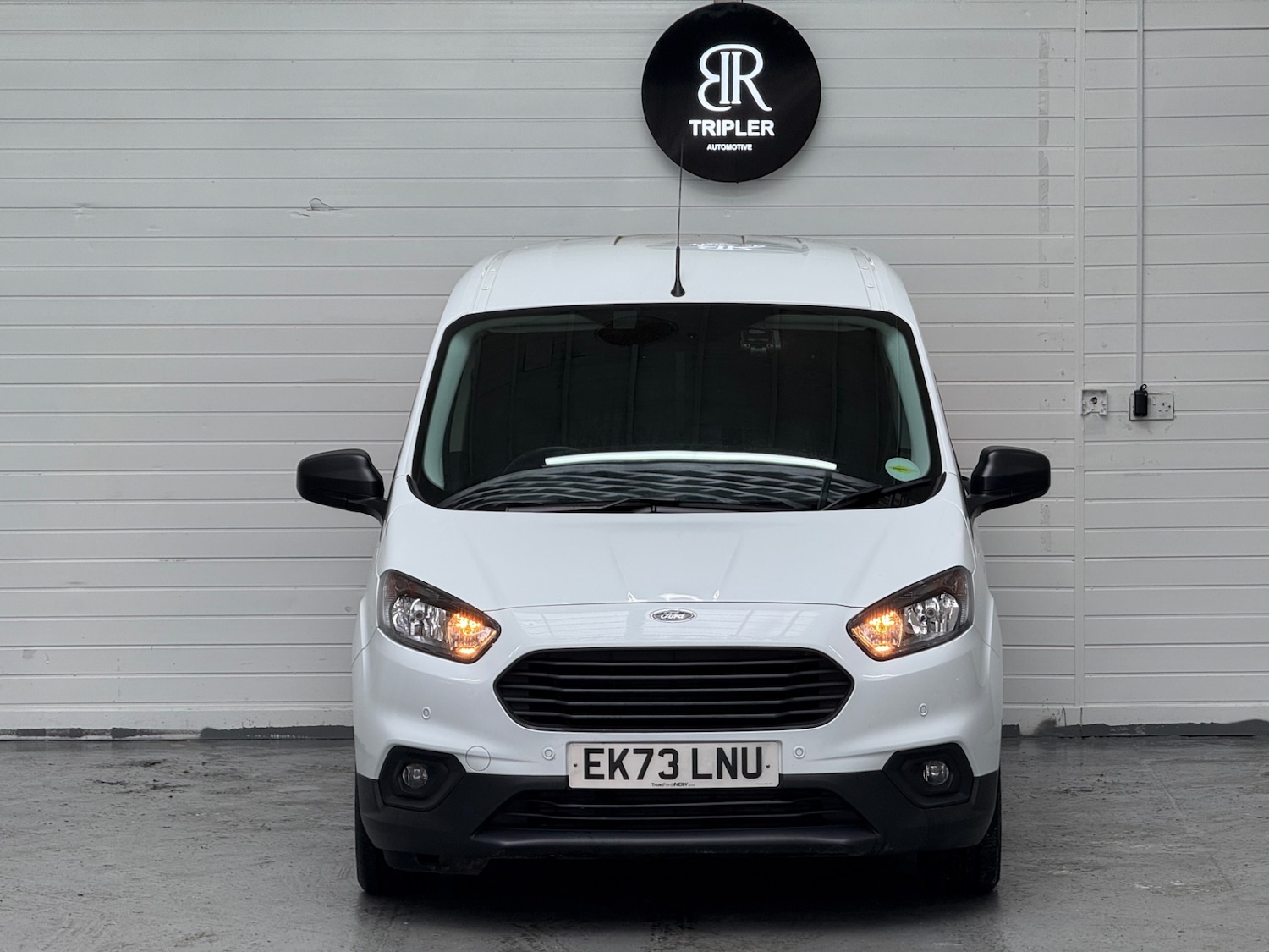 Used Ford Transit Courier 2023 for sale - 77622960: Photo 3
