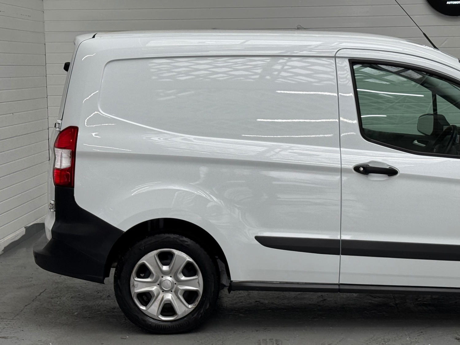 Used Ford Transit Courier 2023 for sale - 77622960: Photo 6