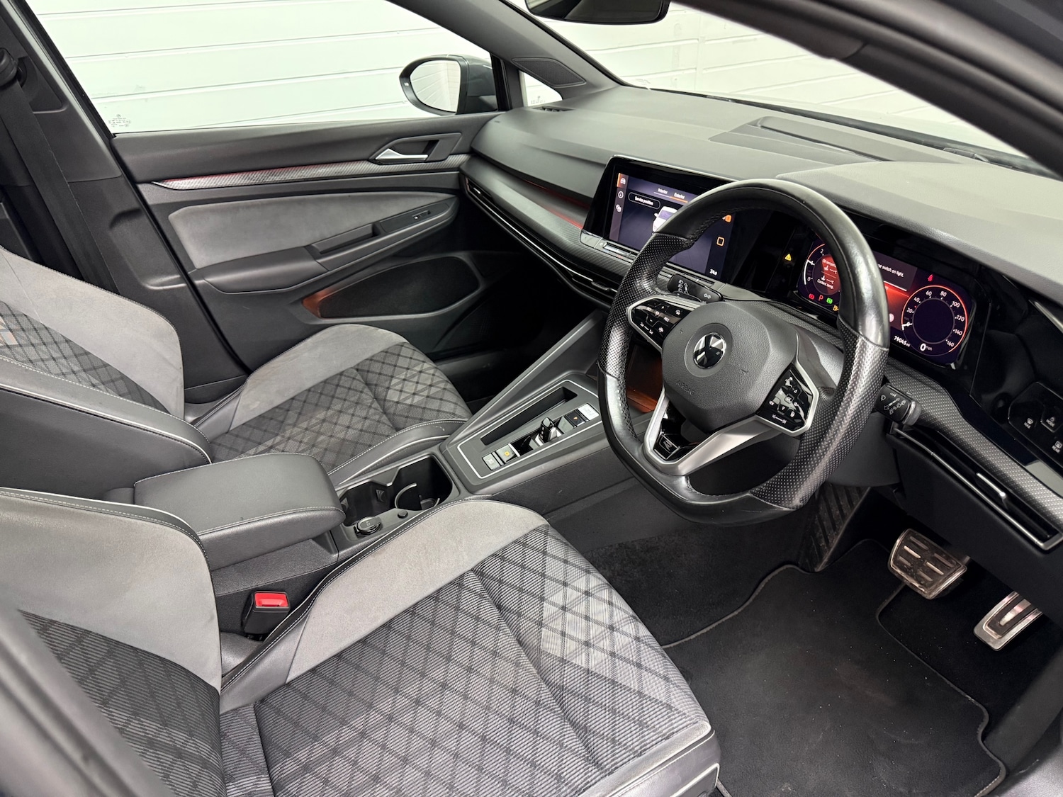 Used Volkswagen Golf 2021 for sale - 77450154: Photo 5