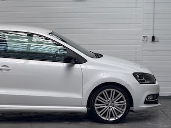 Used Volkswagen Polo 2017 for sale - 78950194: Photo