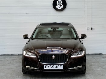 Used Jaguar XF 2016 for sale - 78266439: Photo