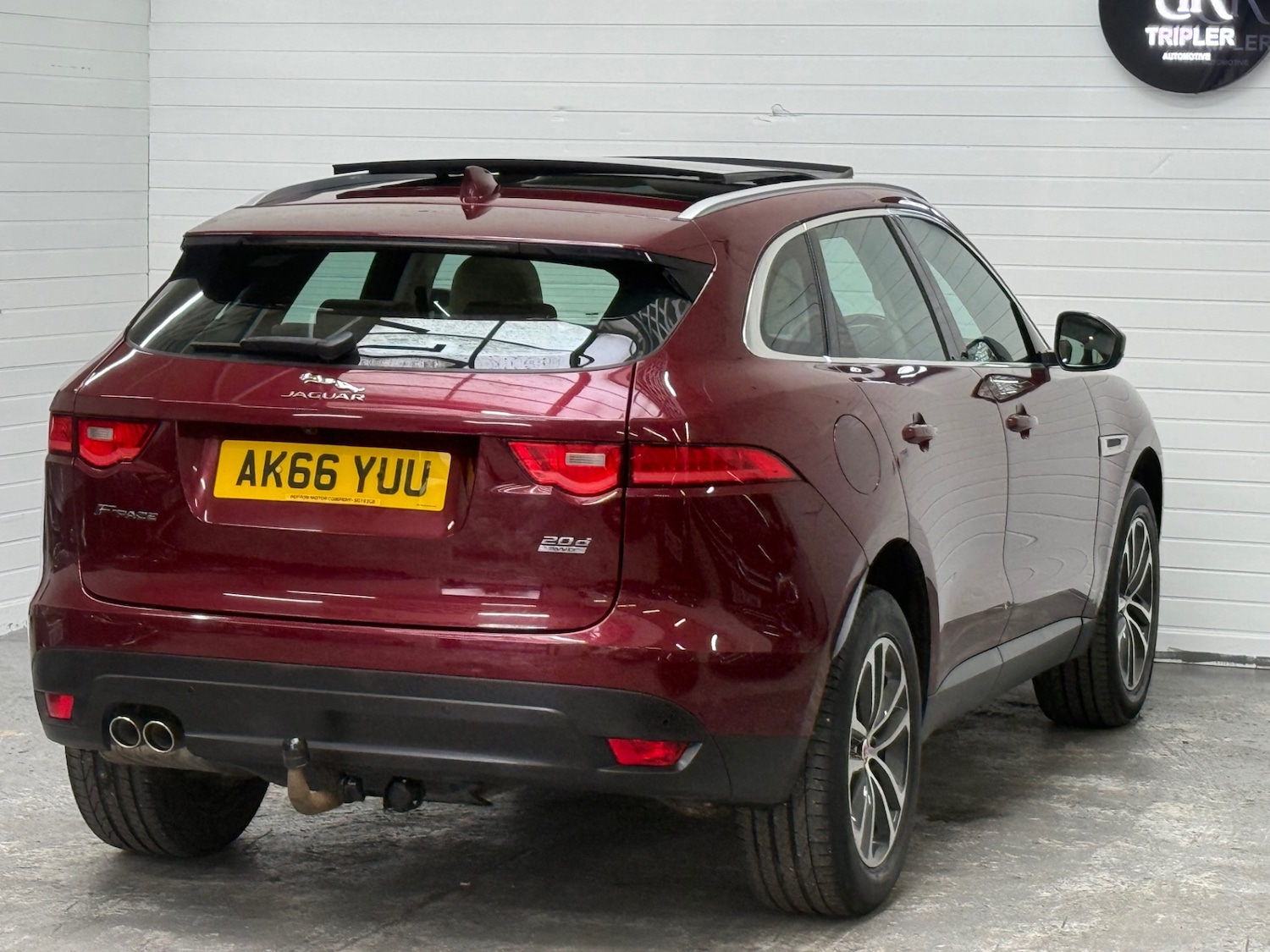 Used Jaguar F-Pace 2017 for sale - 77434716: Photo 12