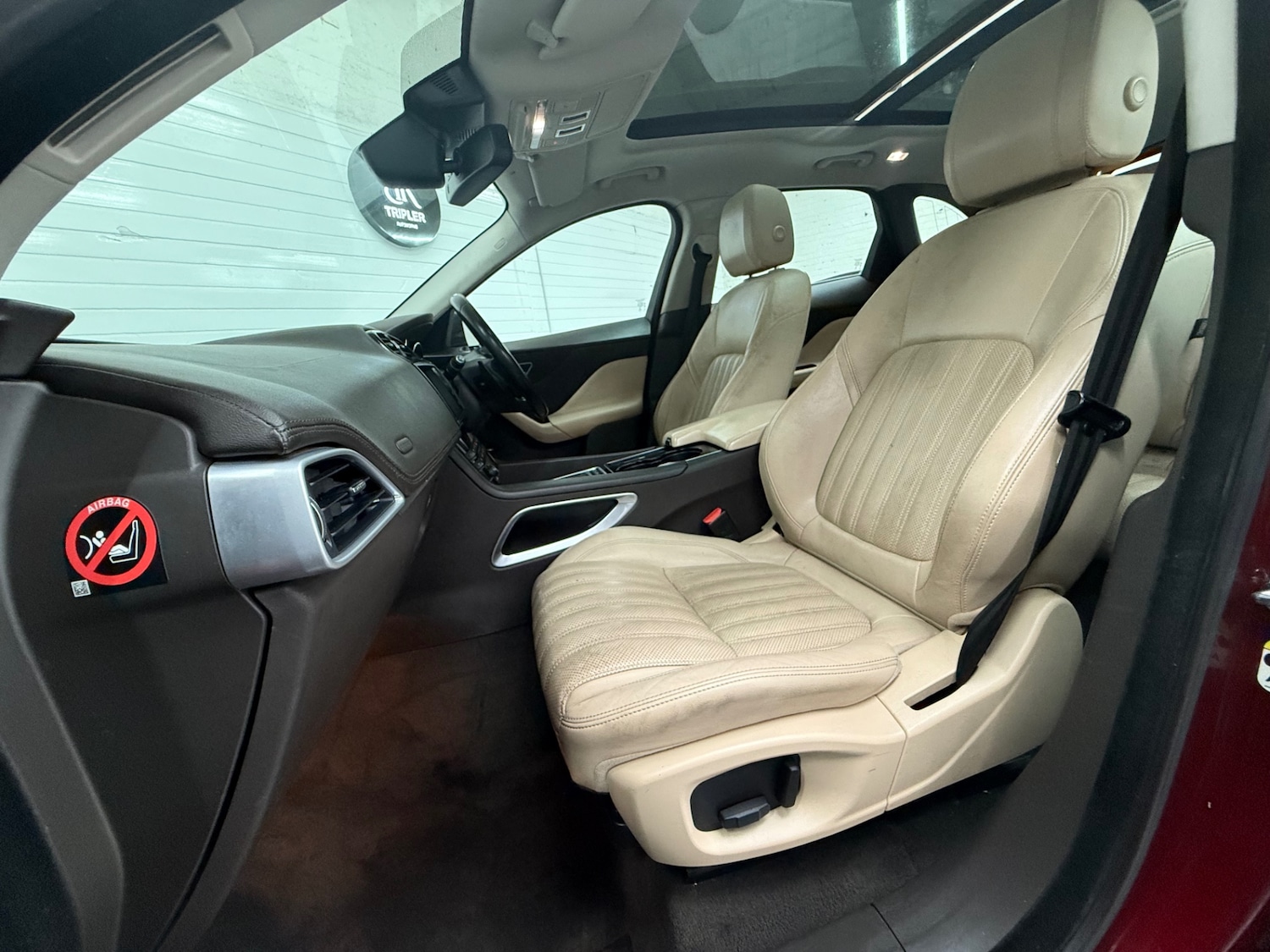 Used Jaguar F-Pace 2017 for sale - 77434716: Photo 29