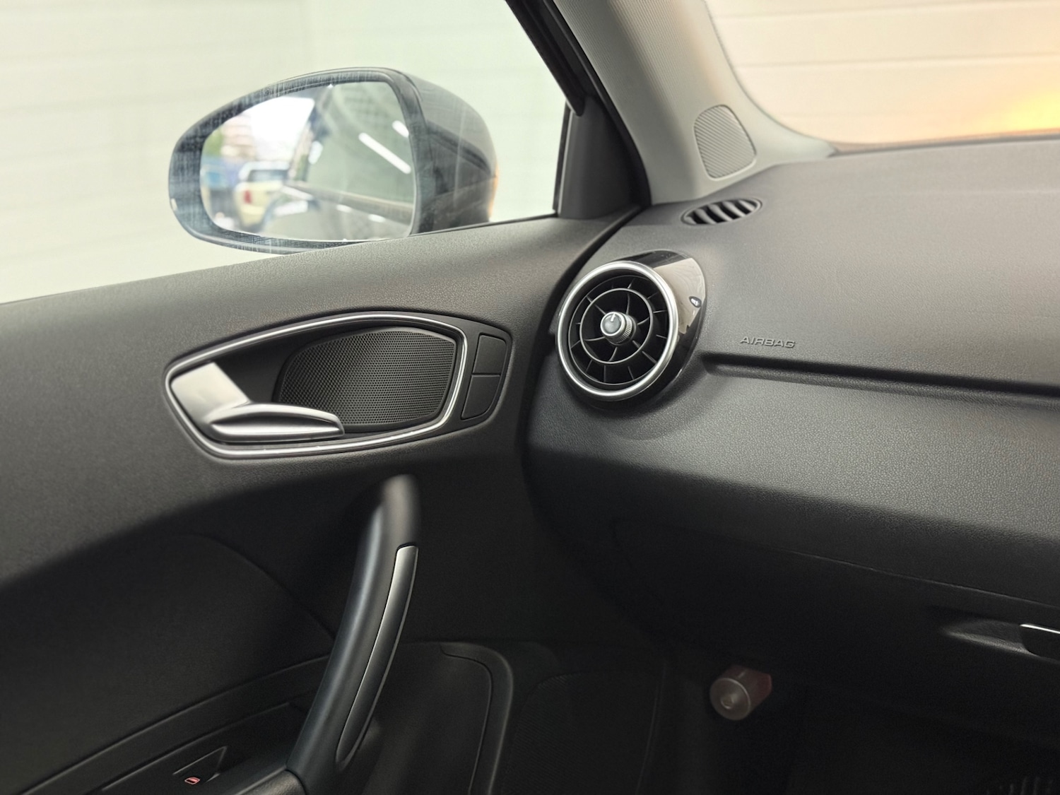 Used Audi A1 for sale - 77460059: Photo 27