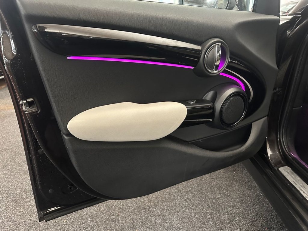 Used MINI Hatch 2015 for sale - 76923554: Photo 11