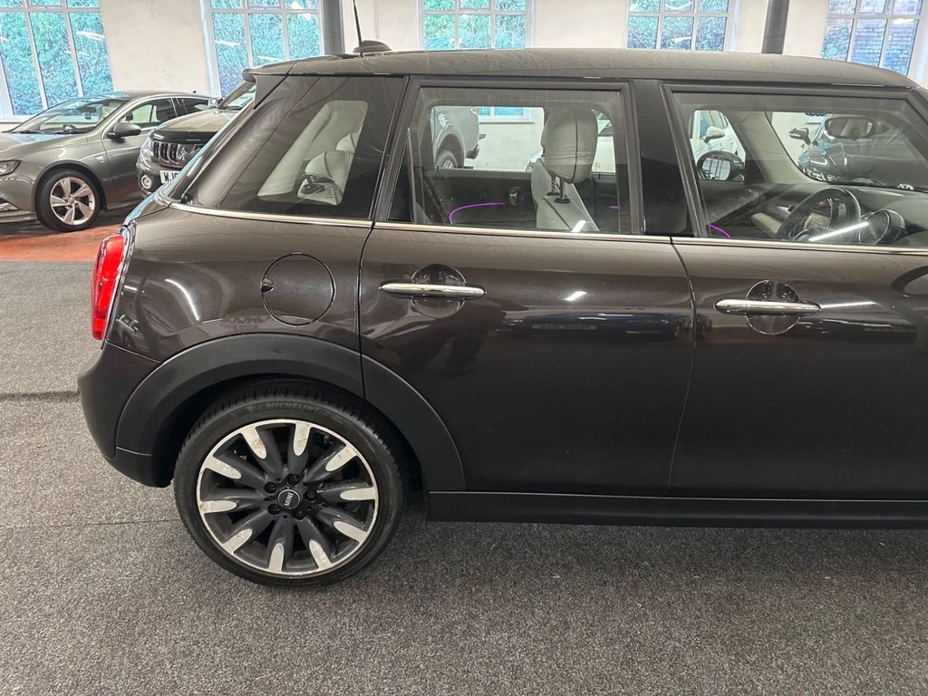 Used MINI Hatch 2015 for sale - 76923554: Photo 19
