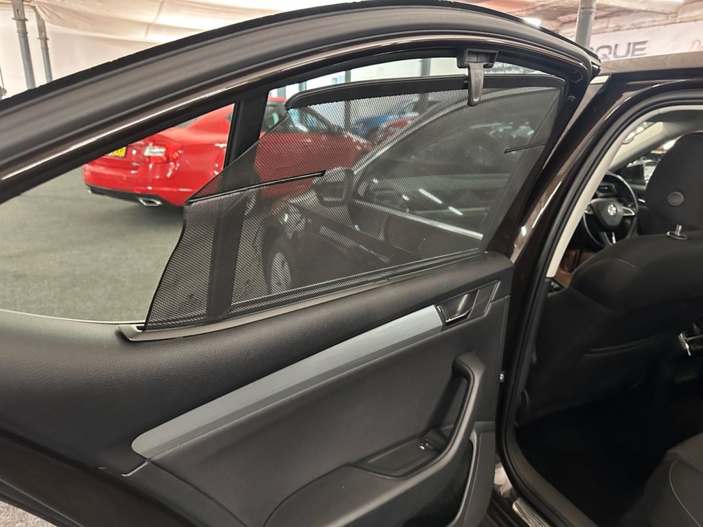 Used Skoda Superb 2015 for sale - 77739624: Photo 11