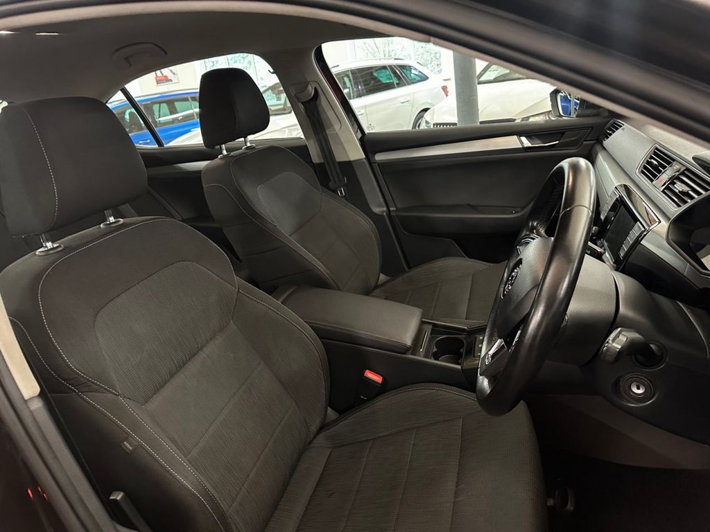 Used Skoda Superb 2015 for sale - 77739624: Photo 23