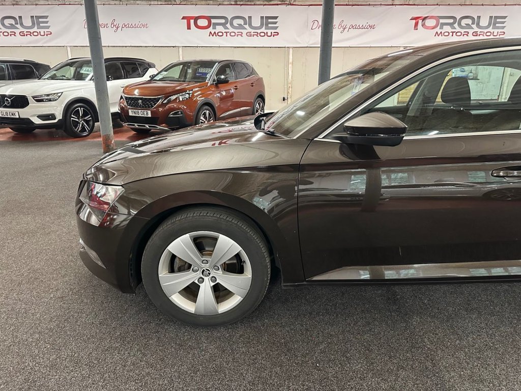 Used Skoda Superb 2015 for sale - 77739624: Photo 5