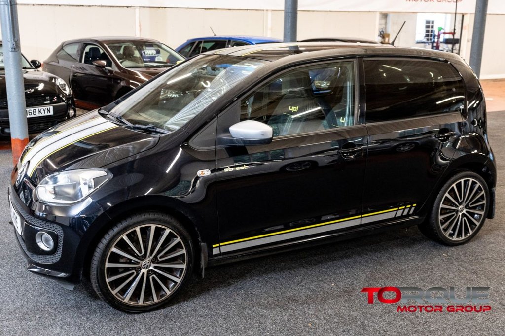 Used Volkswagen up! 2015 for sale - 76740221: Photo 15