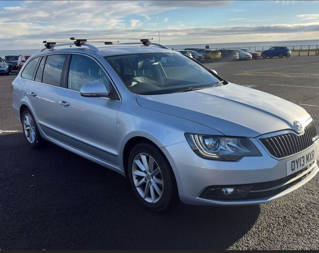 Used Skoda Superb 2013 for sale - 76773005: Photo 2