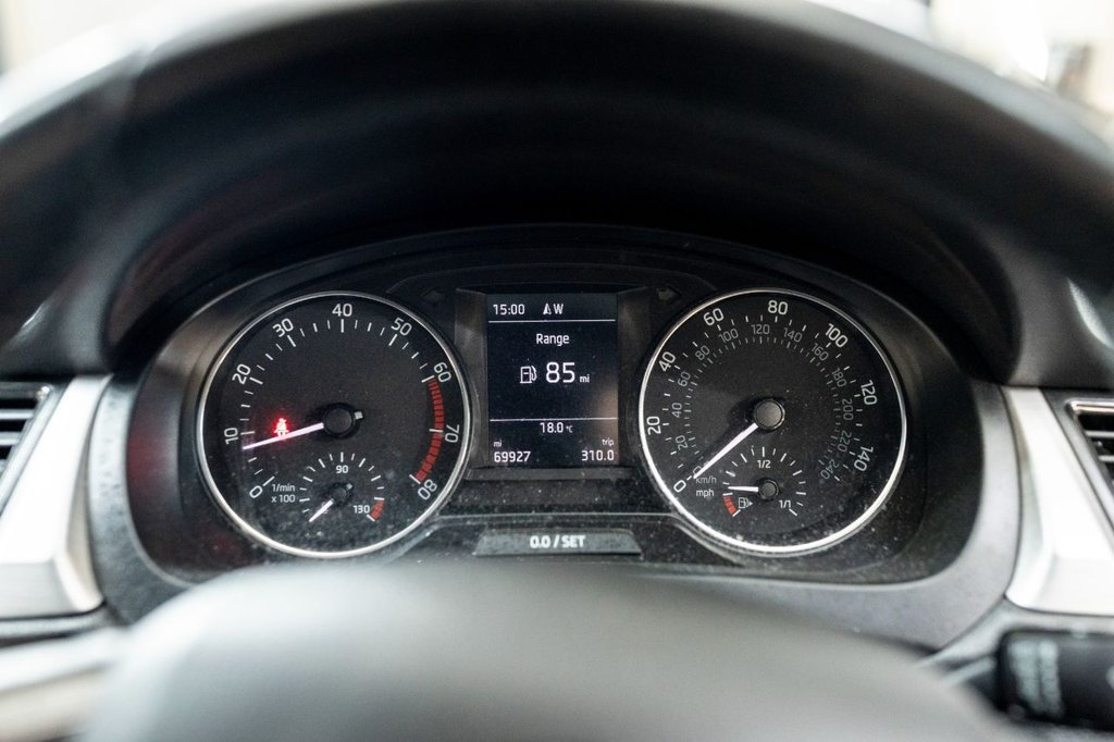 Used Skoda Rapid Spaceback 2016 for sale - 76927587: Photo 29