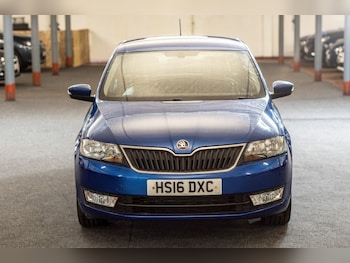Used Skoda Rapid Spaceback 2016 for sale - 76927587: Photo