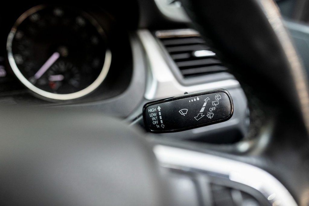 Used Skoda Rapid Spaceback 2016 for sale - 76927587: Photo 31