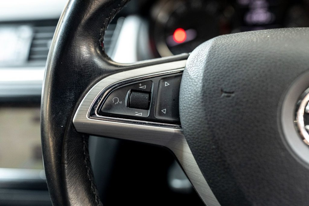 Used Skoda Rapid Spaceback 2016 for sale - 76927587: Photo 37