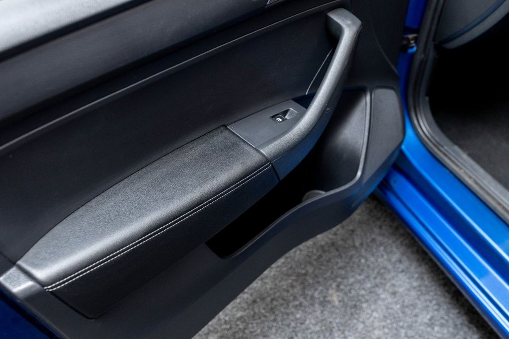 Used Skoda Rapid Spaceback 2016 for sale - 76927587: Photo 46