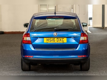 Used Skoda Rapid Spaceback 2016 for sale - 76927587: Photo