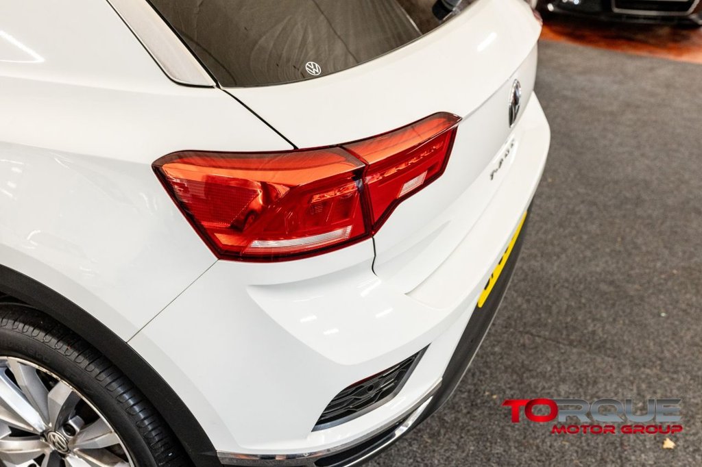 Used Volkswagen T-Roc 2018 for sale - 76900581: Photo 18