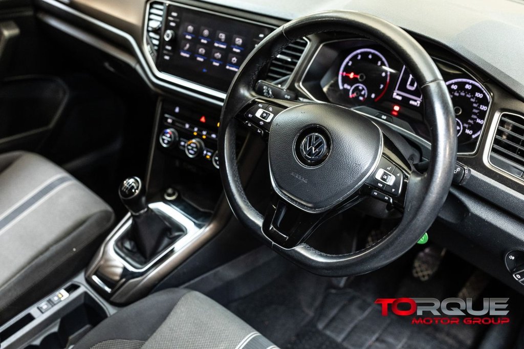 Used Volkswagen T-Roc 2018 for sale - 76900581: Photo 41