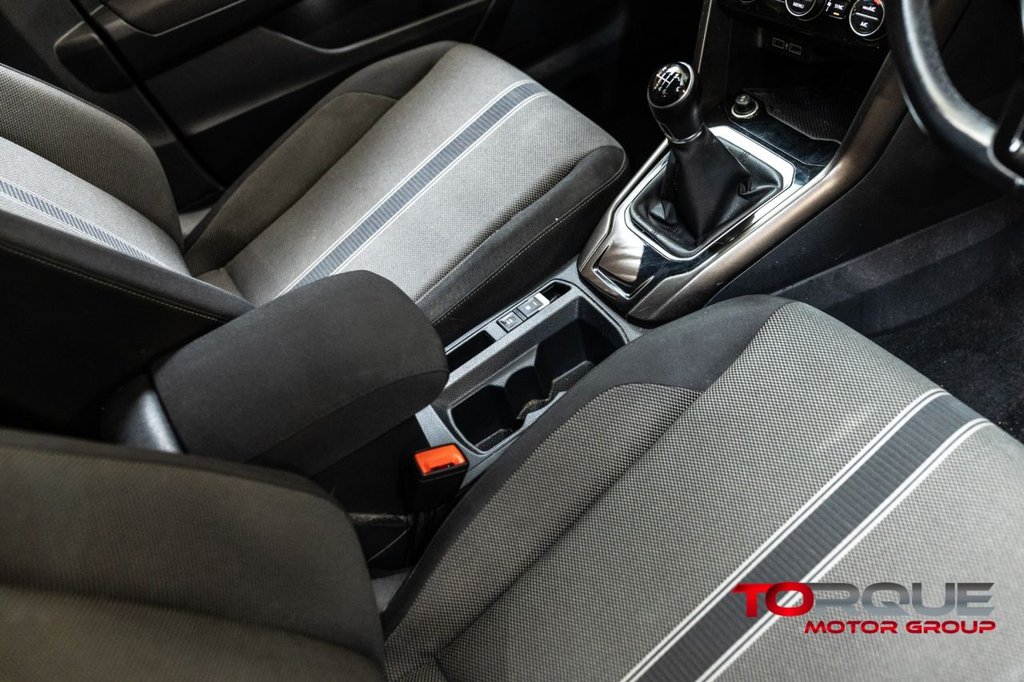 Used Volkswagen T-Roc 2018 for sale - 76900581: Photo 43