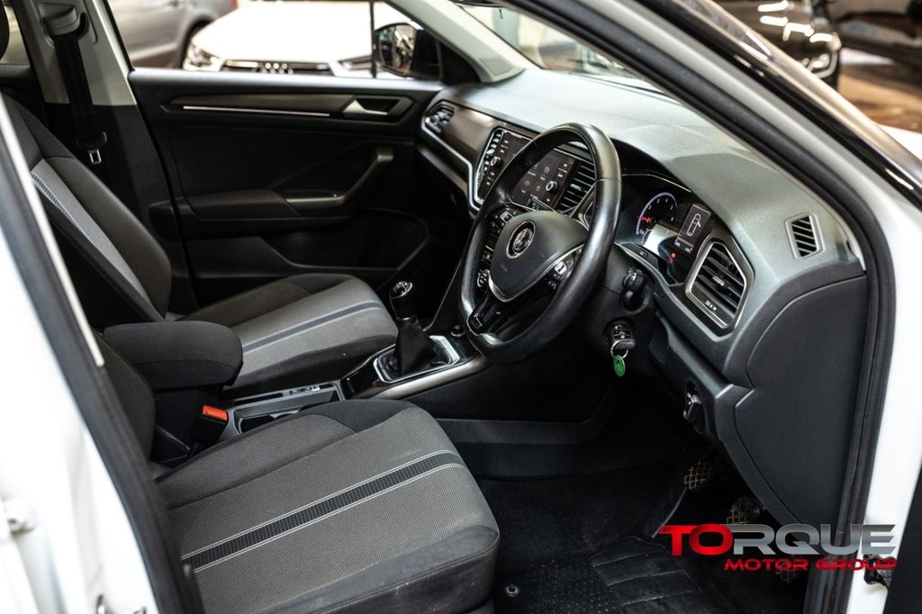 Used Volkswagen T-Roc 2018 for sale - 76900581: Photo 44