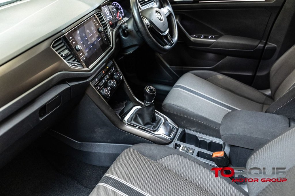 Used Volkswagen T-Roc 2018 for sale - 76900581: Photo 49