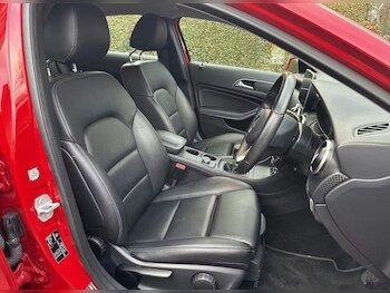 Used Mercedes-Benz A-Class 2016 for sale - 77193435: Photo