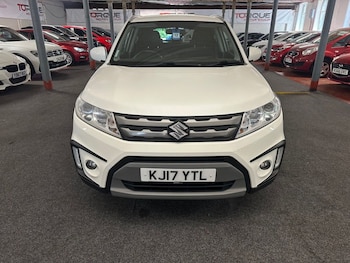 Used Suzuki Vitara 2017 for sale - 79178180: Photo