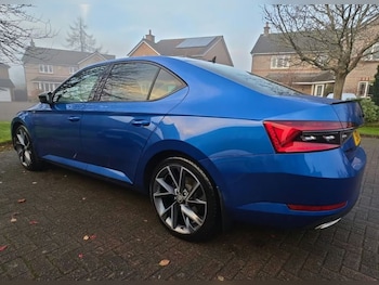 Used Skoda Superb 2021 for sale - 76758670: Photo