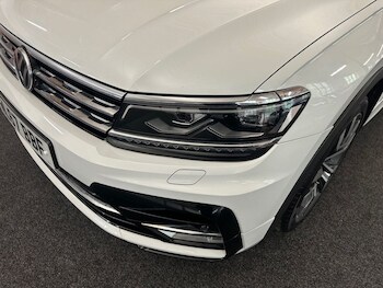 Used Volkswagen Tiguan 2017 for sale - 78444404: Photo