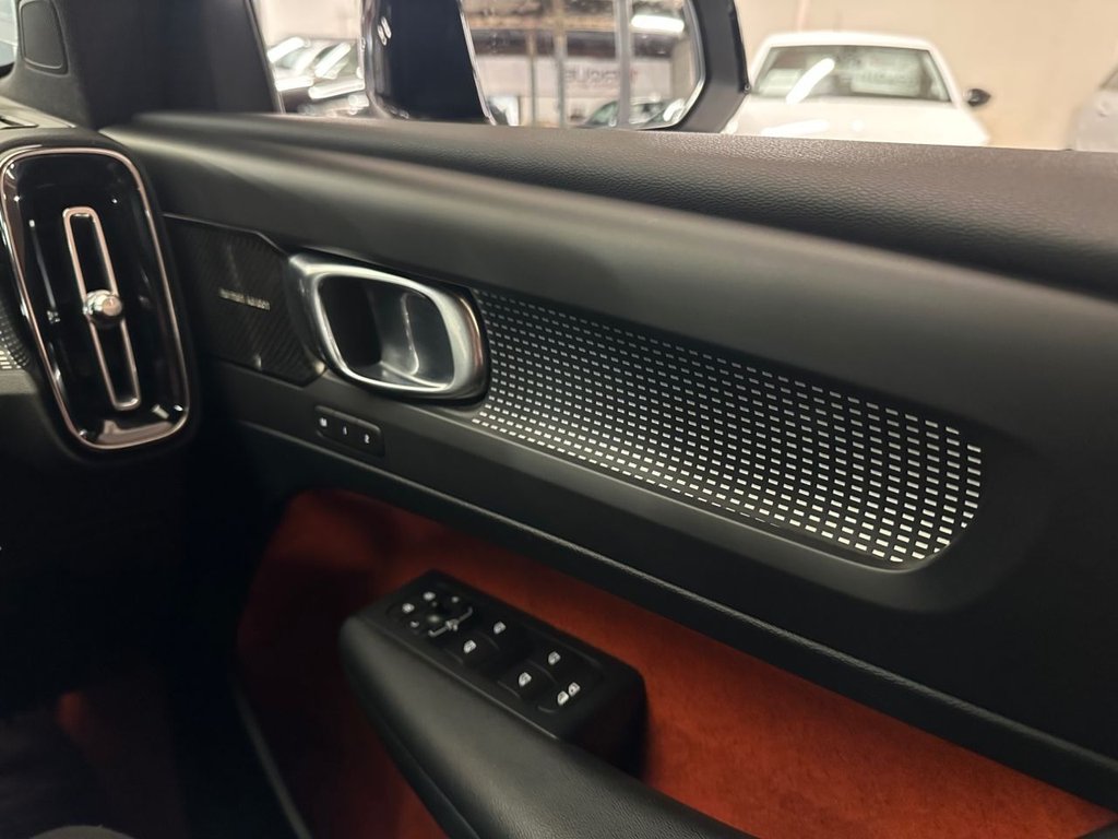 Used Volvo XC40 2018 for sale - 77457498: Photo 37