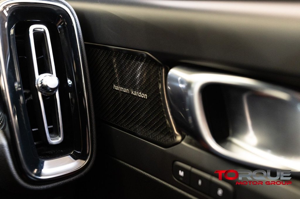 Used Volvo XC40 2018 for sale - 77457498: Photo 45