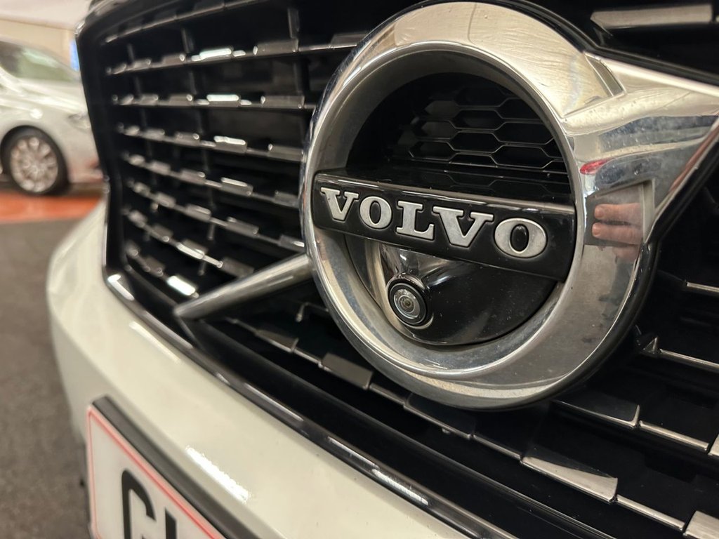 Used Volvo XC40 2018 for sale - 77457498: Photo 7