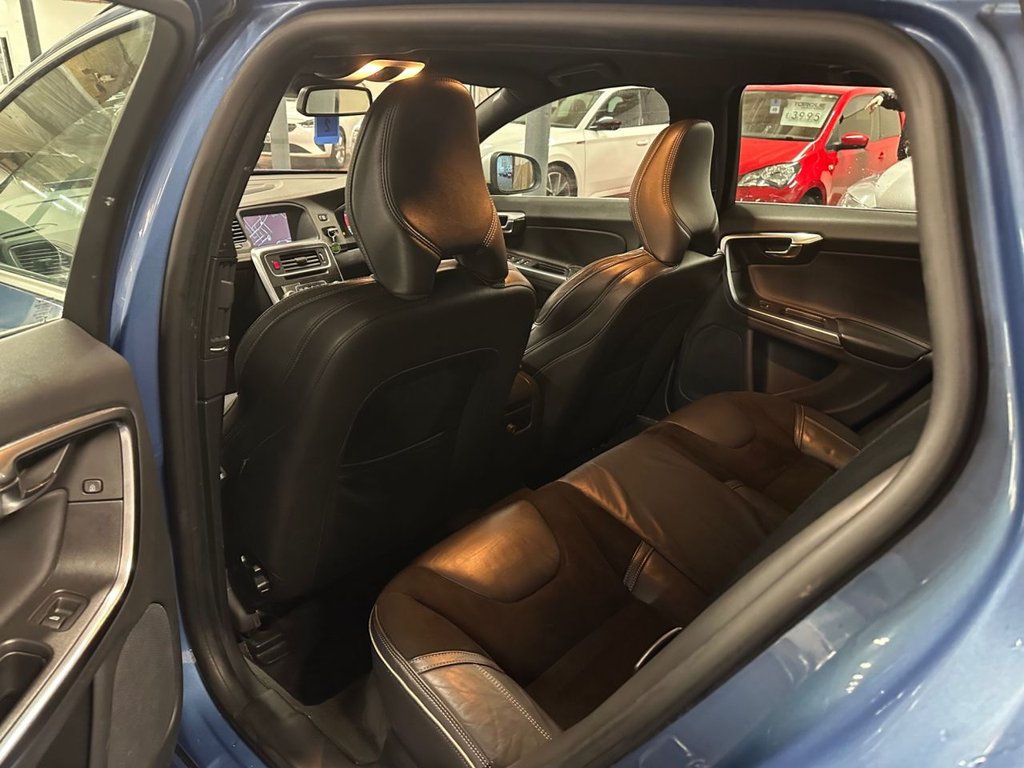 Used Volvo V60 2014 for sale - 77990685: Photo 10