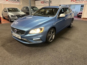 Used Volvo V60 2014 for sale - 77990685: Photo