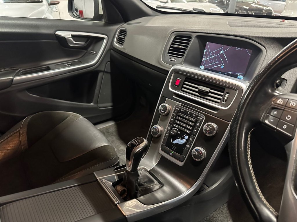 Used Volvo V60 2014 for sale - 77990685: Photo 23