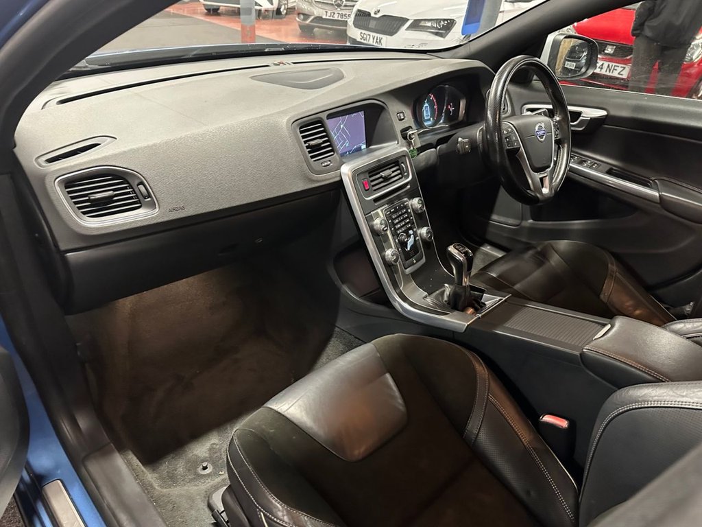 Used Volvo V60 2014 for sale - 77990685: Photo 6