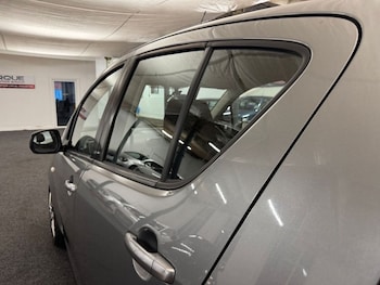 Used Suzuki Splash 2012 for sale - 76686649: Photo