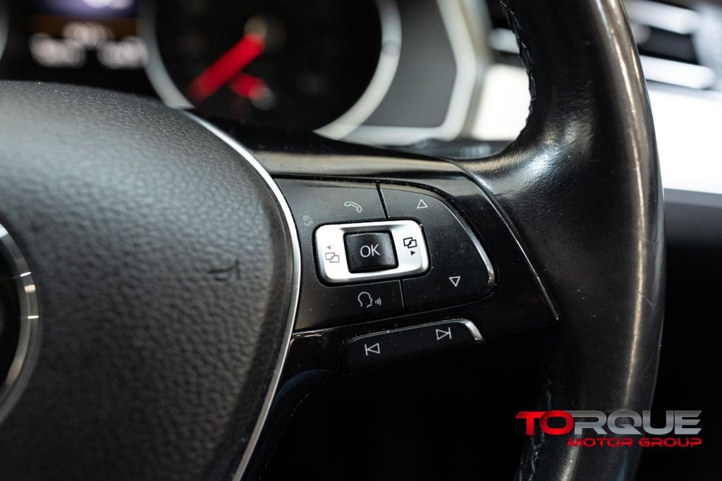 Used Volkswagen Passat 2016 for sale - 77632102: Photo 40