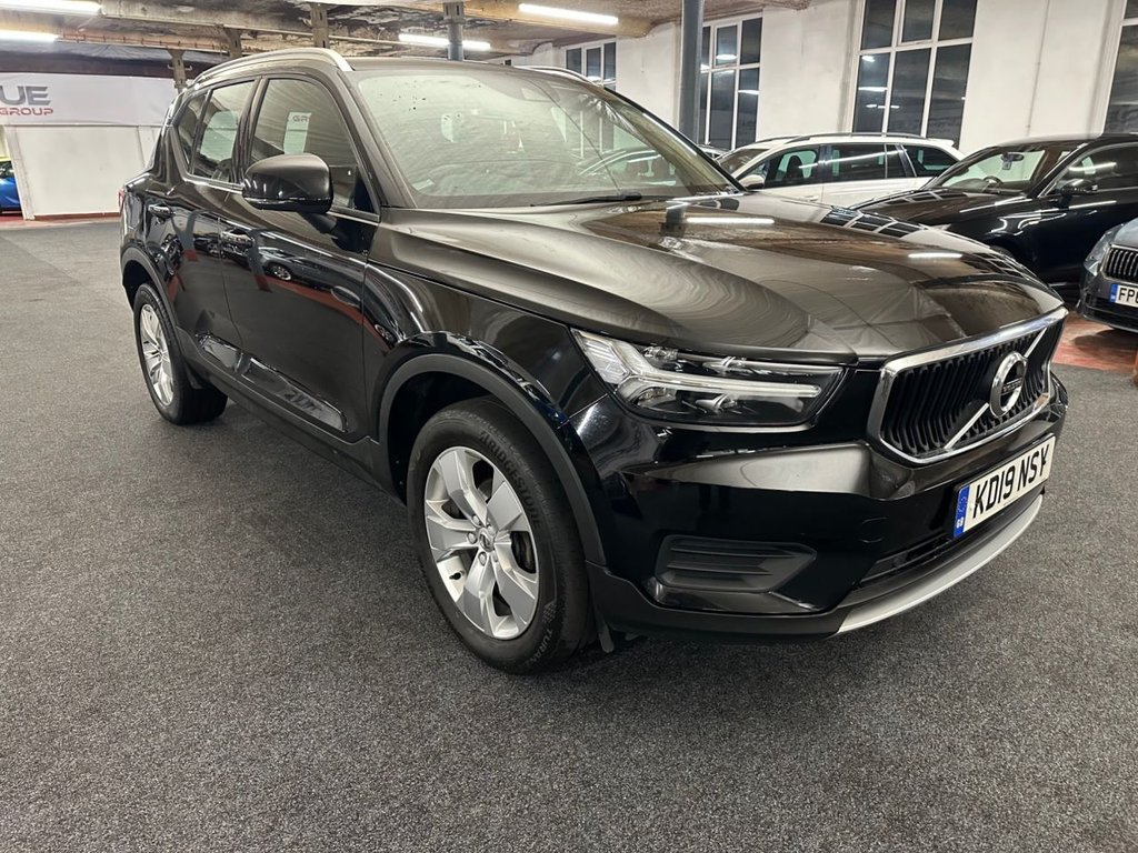 Used Volvo XC40 2019 for sale - 76535935: Photo 2
