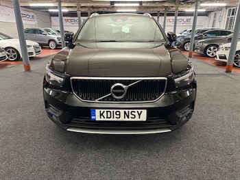 Used Volvo XC40 2019 for sale - 76535935: Photo
