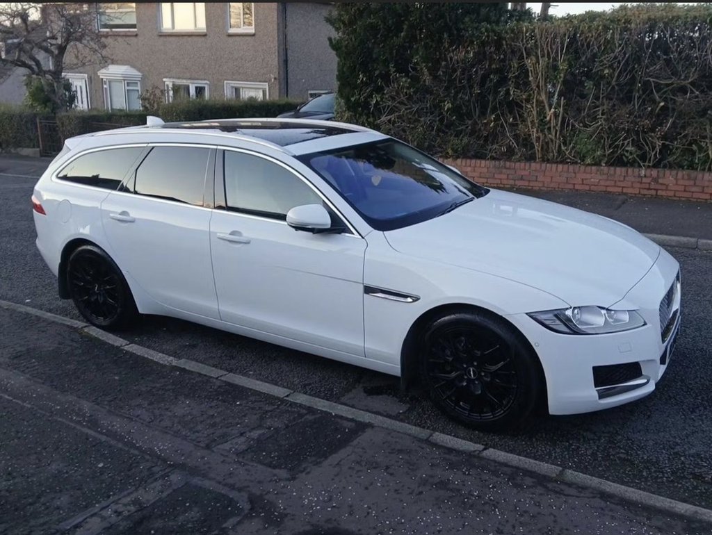 Used Jaguar XF 2017 for sale - 78158427: Photo 2