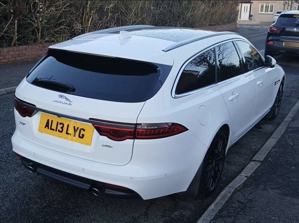 Used Jaguar XF 2017 for sale - 78158427: Photo 3