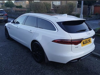 Used Jaguar XF 2017 for sale - 78158427: Photo