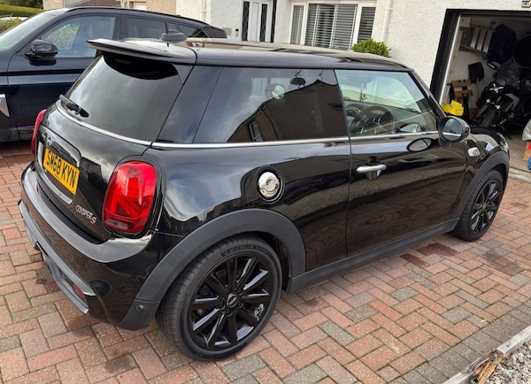 Used MINI Hatch 2018 for sale - 76261321: Photo 3