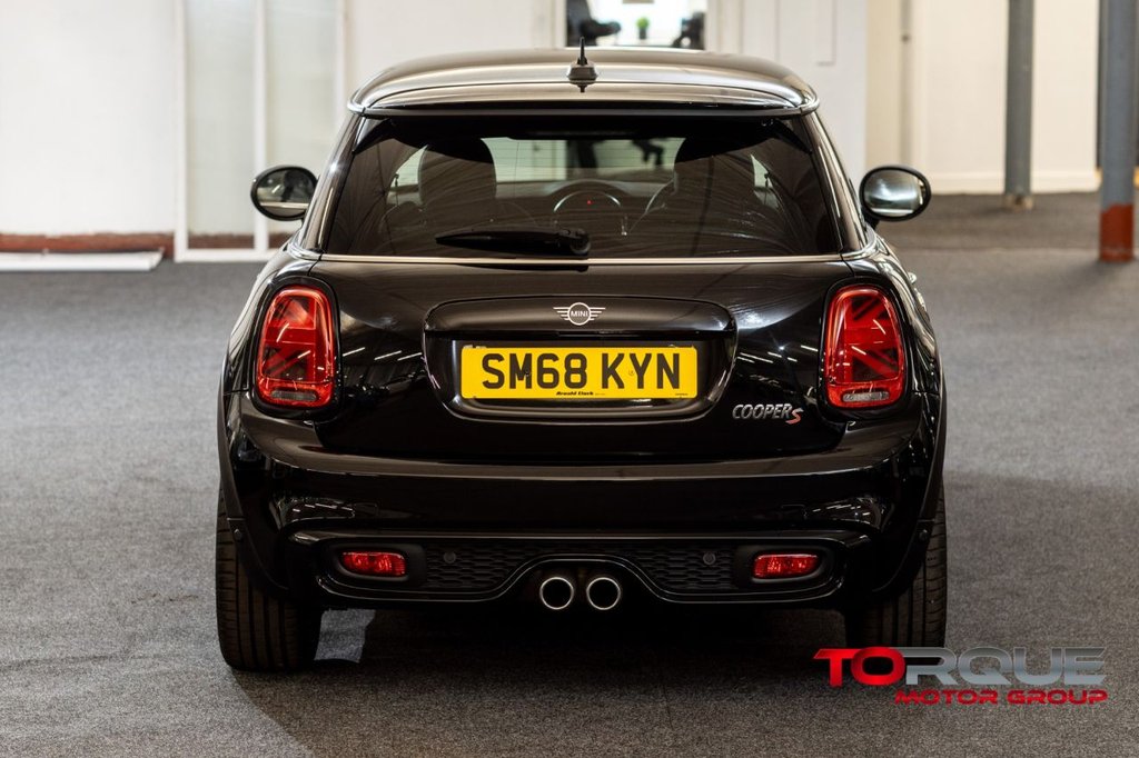 Used MINI Hatch 2018 for sale - 76261321: Photo 8